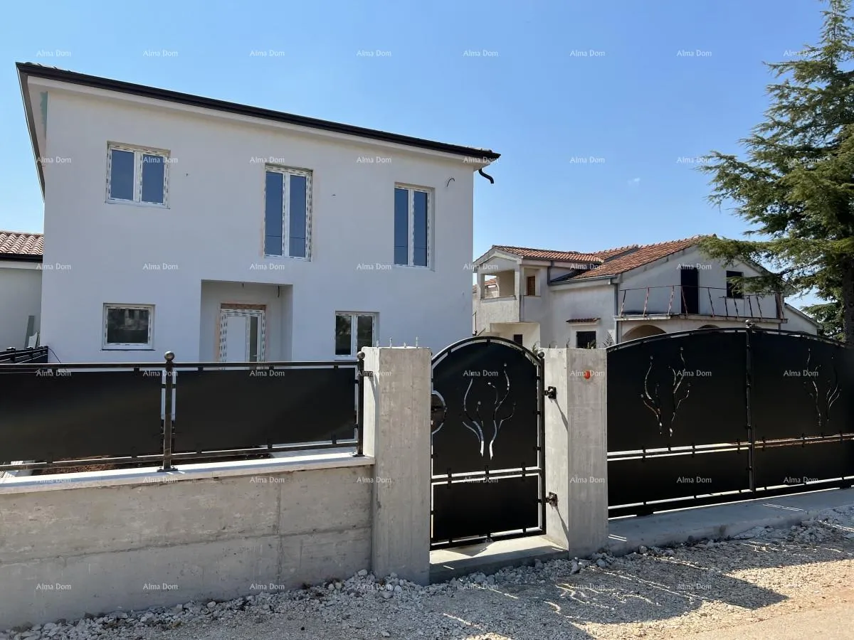 Kuća Nova  kuća sa bazenom, moderno uređena. 7 km do centra grada Poreča. - cover
