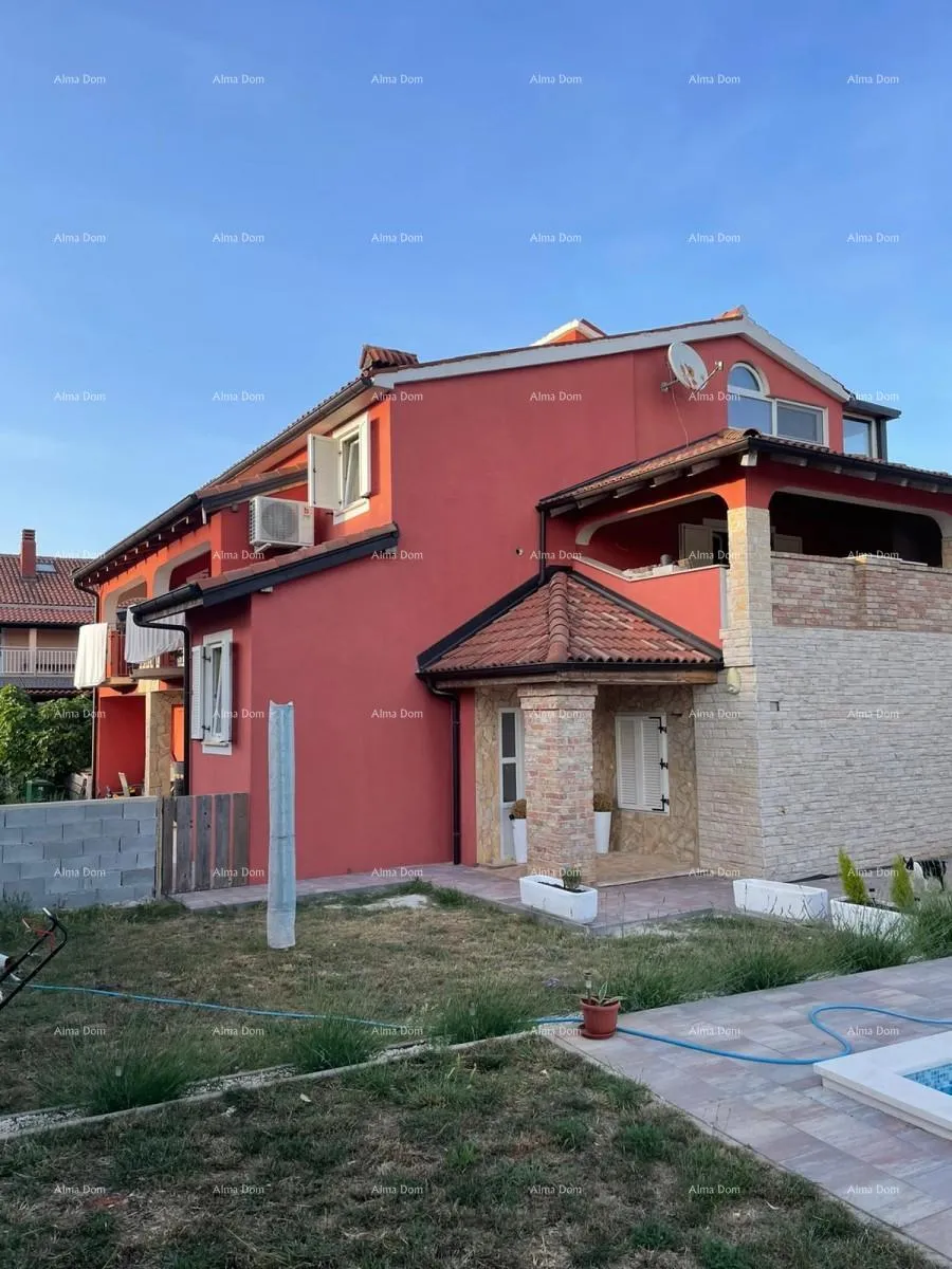 Kuća Ližnjan – Apartmanska kuća s bazenom, 460 m². - cover