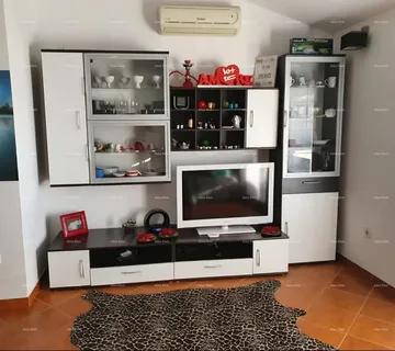 Stan Prodaja - stan s pogledom na more i parkirnim mjestom, Ližnjan!