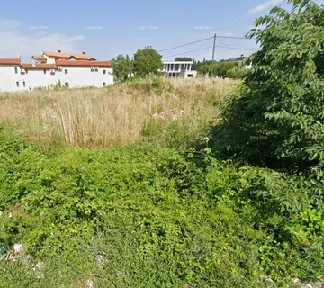 Građevinsko zemljište Prodaja građevinskog zemljišta s projektom, građevinskom dozvolom i pogledom na more, Pomer!