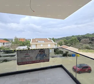 Stan Ližnjan. Novogradnja. Prodajemo stan s pogledom na more.