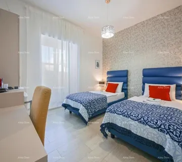 Stan Na prodaju stan, površine 107,14 m², Pula