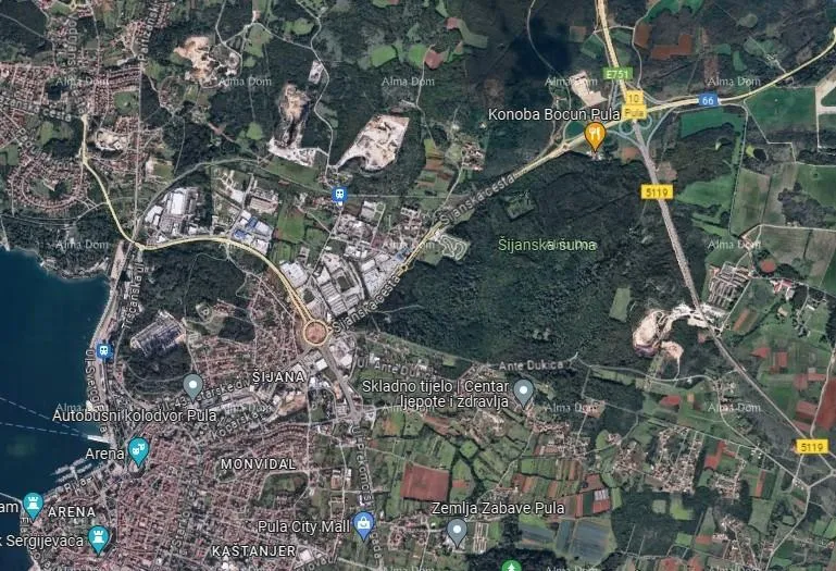 Građevinsko zemljište Pula! Industrijska zona ! - cover