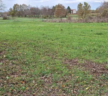 Građevinsko zemljište Građevinska zemljišta, Kunj, Raša, Labin