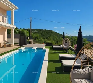 Kuća Grimalda, Luksuzna vila s bazenom i wellnessom - Cerovlje