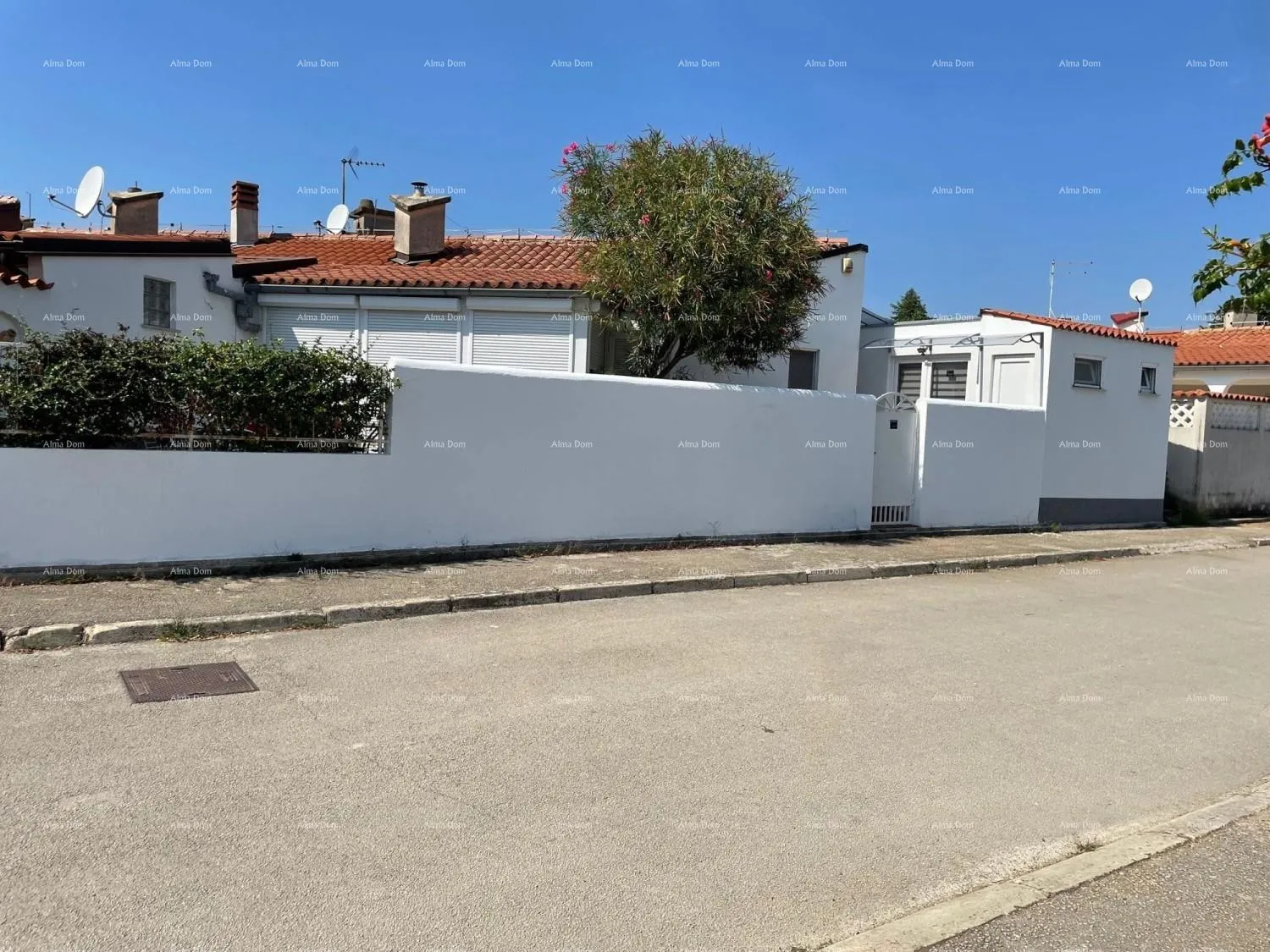 Stan Na prodaju apartman u prizemlju – Barbariga, 80 m², 500 m od mora! - cover