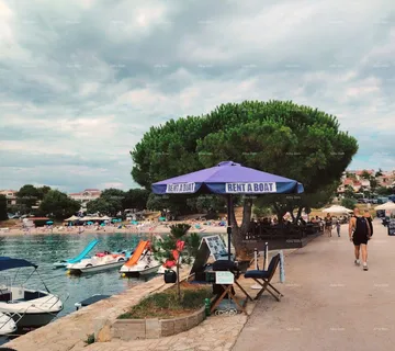 Stan Luksuzni stan s pogledom na more, 30 m od plaže, savršen za obitelj - cover