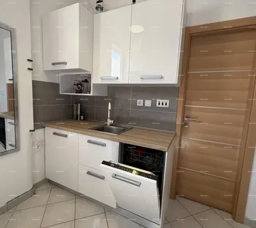 Stan Barbariga – Apartman s galerijom i pogledom na more, 5 minuta od plaže - Vodnjan