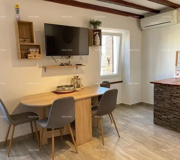 Stan Prodaja dva stana s konobom, Rovinj!