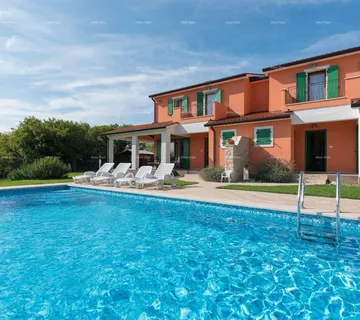 Kuća VILA S DVA APARTMANA I BAZENOM, OKOLICA LABINA