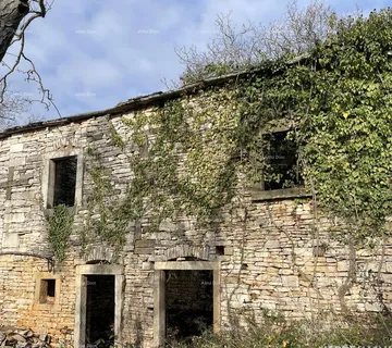 Kamena kuća Prodaja - kamena istraska kuća za renovaciju s velikim zemljištem, Oprtalj! - cover