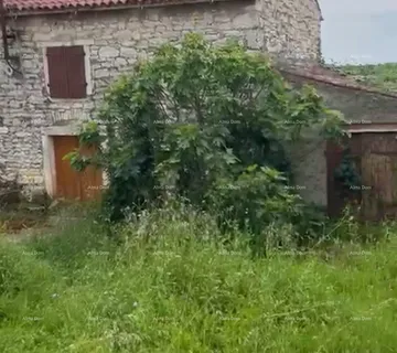 Kuća Umag, samostojeća kamena kuća 1200 m od mora