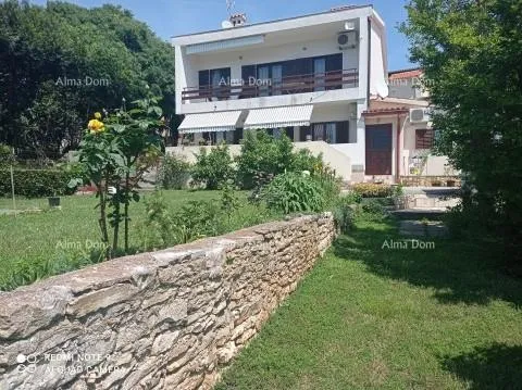 Kuća Prodaje se kuća, Medulin - cover
