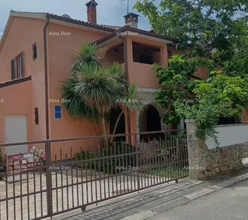 Kuća ROVINJ – APARTMANSKA ZGRADA NA MIRNOJ LOKACIJI, IDEALNA ZA INVESTICIJU