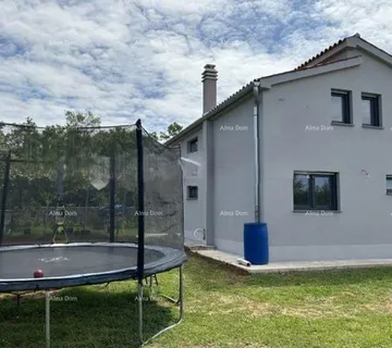 Kuća SAMOSTOJEĆA KUĆA S POMOĆNIM OBJEKTOM I PROSTRANOM OKUĆNICOM U ZAPADNOJ ISTRI - cover