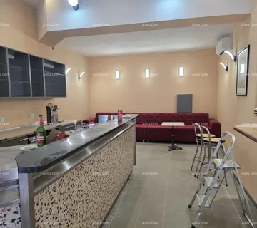 Poslovni prostor Pula – Ugostiteljski poslovni prostor 60 m², Veruda, prizemlje