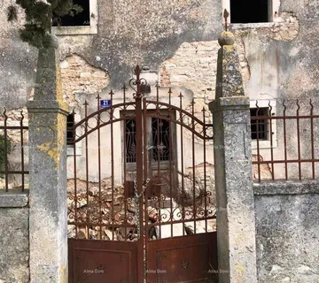 Kuća Prodaje se kamena kuća, Barban!
