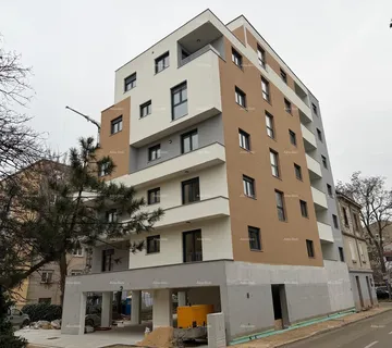 Stan Novi projekt! Prodaja stanova u izgradnji, Pula, centar! B2