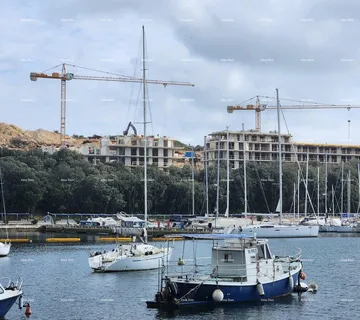 Stan Prodaja modernih stanova u ekskluzivnoj zgradi sa pogledom na Marinu, Pula!