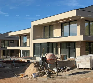 Kuća Prodaja modernih vila u predivnom stambenom naselju, Umag