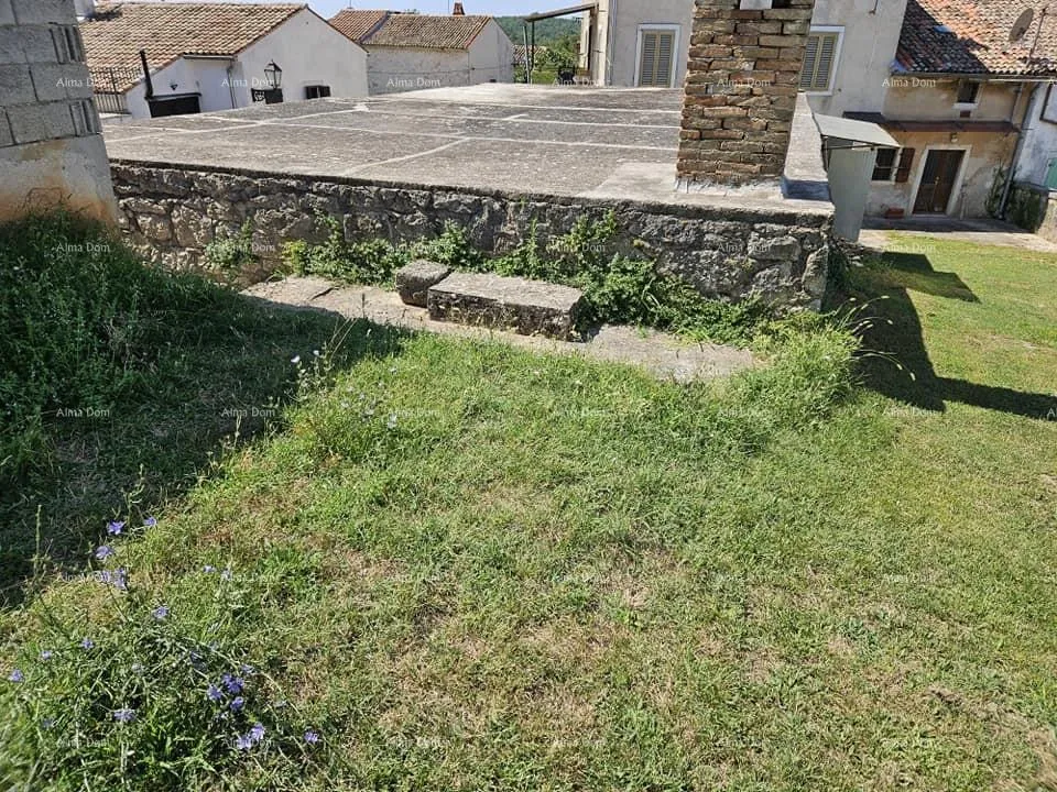 Kuća Prodaje se  kuća u izgradnji, 70 m2 blizu Vrsara - cover