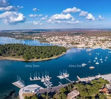 Kuća Medulin, samostojeća kuća s više stambenih jedinica – blizina mora