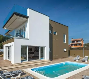 Kuća Prekrasna moderna kuća s pogledom na more- Fažana!