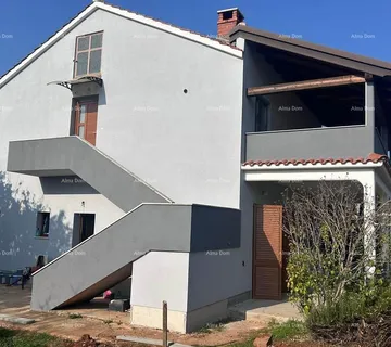 Kuća Poreč – obiteljska kuća s dvije stambene jedinice
