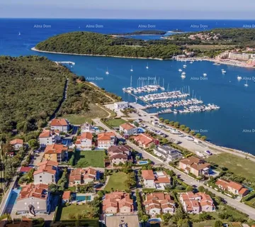 Građevinsko zemljište Građevinsko zemljište u Volmama TURISTIČKA, T2 ZONA. - cover