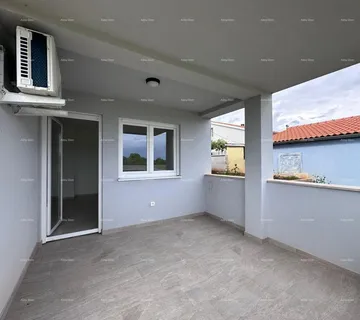 Stan Prodajemo stan u novoj zgradi! Šišan.