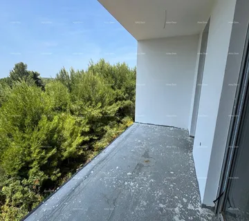 Stan Prodaja stana s parkirnim mjestom i pogledom na more, Ližnjan!