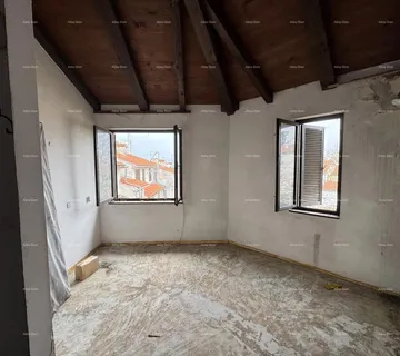 Stan Červar Porat – 2-sobni stan s galerijom, 100 m od mora