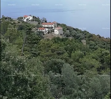 Građevinsko zemljište Prodaja građevinskog zemljišta sa projektom, Plomin