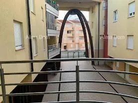 Stan Stan s dvije spavaće sobe - 150m od plaže, Umag! - cover