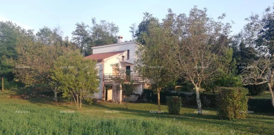 Građevinsko zemljište PAZIN - Prodaje se građevinsko zemljište od 2493 m² - cover