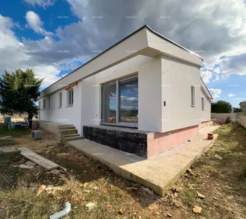 Kuća Prodaja novoizgrađene kuće sa bazenom, na mirnoj lokaciji, Juršići! - Juršići, Svetvinčenat