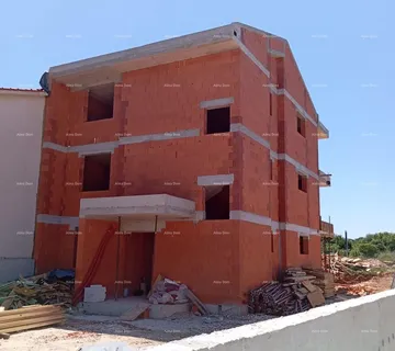 Stan Novi projekt – stan u Valbandonu, 650 m od mora - Fažana