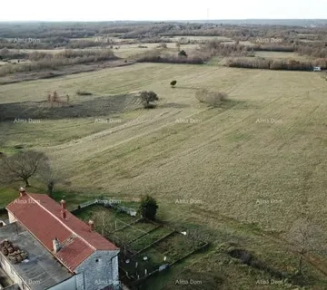 Građevinsko zemljište Prodaje se zemljište, površine 32900 m2, u okolici Barbana