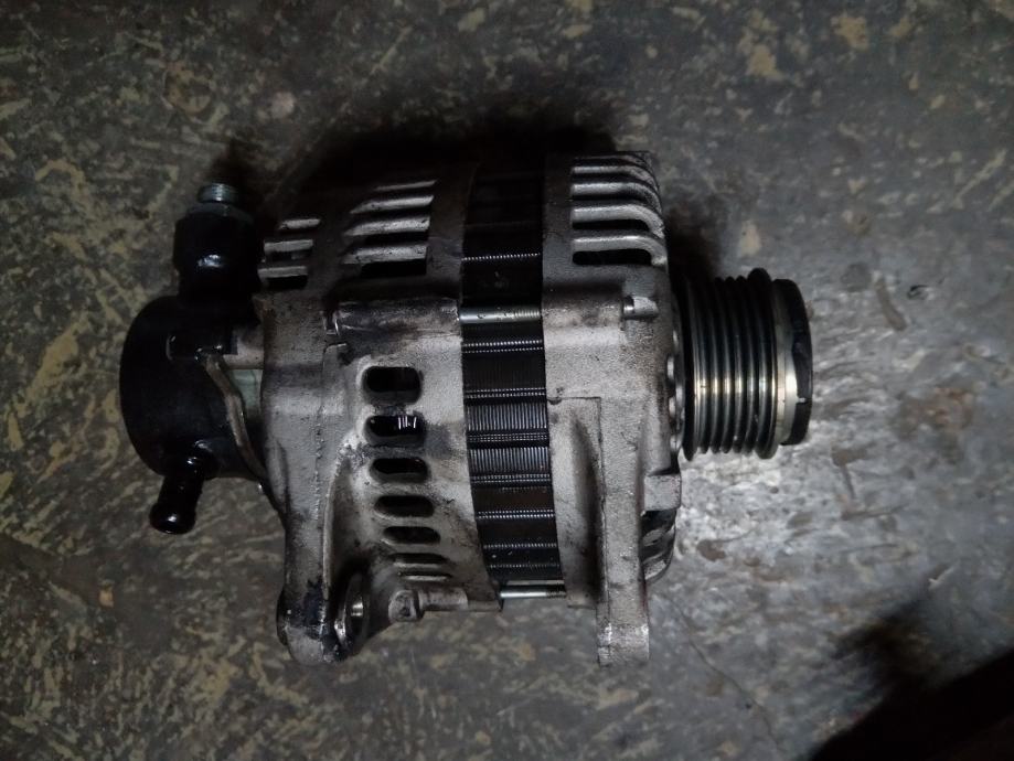 alternator-vakum-pumpom-opel-astra-h-slika-229242437