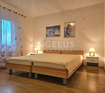 Vis, Rukavac - apartmanska kuća blizu mora - cover