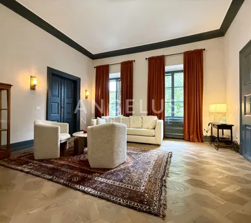 Zagreb, Gornji Grad - stan 250m2 u gornjogradskoj palači