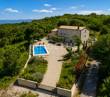 Istra, Labin - Imanje s kamenom vilom, bazenom, spa i panoramskim pogledom - Šumber, Sveta Nedelja