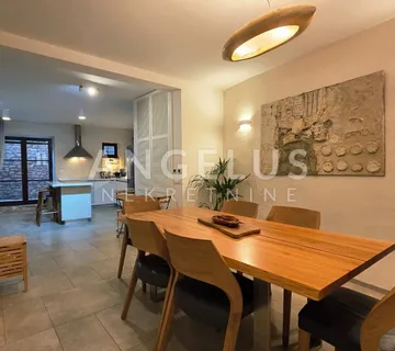 Istra, Bale - renovirana kuća u staroj jezgri, 240m2, dugoročno!
