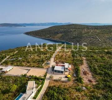 Šolta, Maslinica - građ.zemljište sa panoramskim pogledom - Maslinica, Šolta