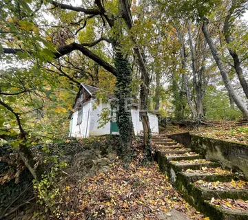 Zagreb, Gračani - parcela sa voćnjakom i kleti PRODAJA