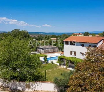 Istra, Barban - predivna kuća s bazenom, 185m2 - cover