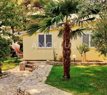 Istra, Fažana - Kućica u prirodi za dugoročni najam, 60m2