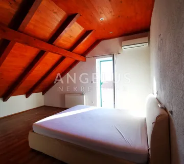 Šolta, Maslinica - kuća u blizini mora i plaže, PRODAJA - cover