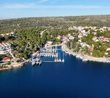 Brač, Milna  -građ. zemljište u blizini mora, 470 m2, PRODAJA - cover
