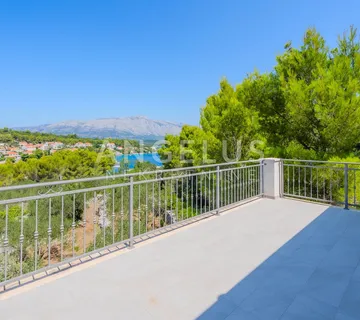 SNIŽENA CIJENA, Lumbarda, otok Korčula – dvojna kuća 360 m² u roh-bau fazi s pogledom na more – PRODAJA - cover